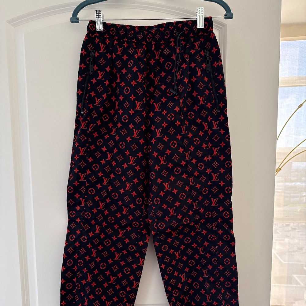 Louis Vuitton Pants